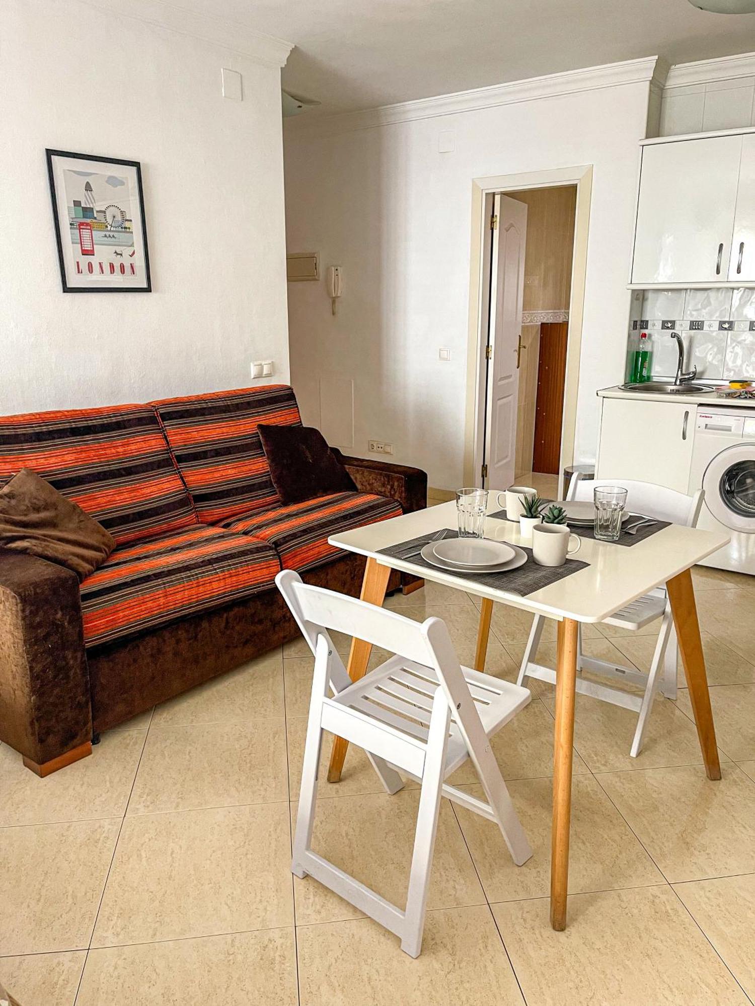 Estudio In City Center Malaga! ภายนอก รูปภาพ